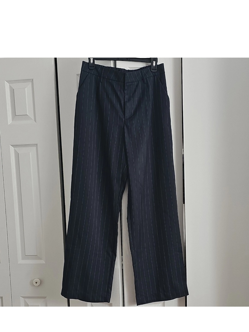 H & M DIVIDED Pinstripe Pants Navy Wide-Leg Women Button Zip Pockets, M